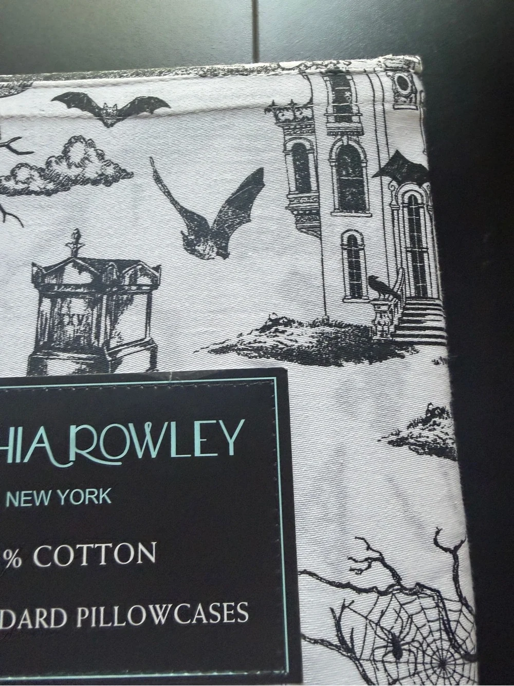 New Cynthia Rowley Halloween Haunted House 2pk Pillowcase Set Black/White Cotton